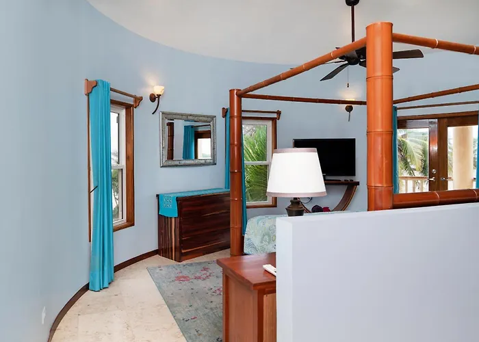 Residences At Barrier Reef 3b Oceanview 2 Bedroom By Floreo