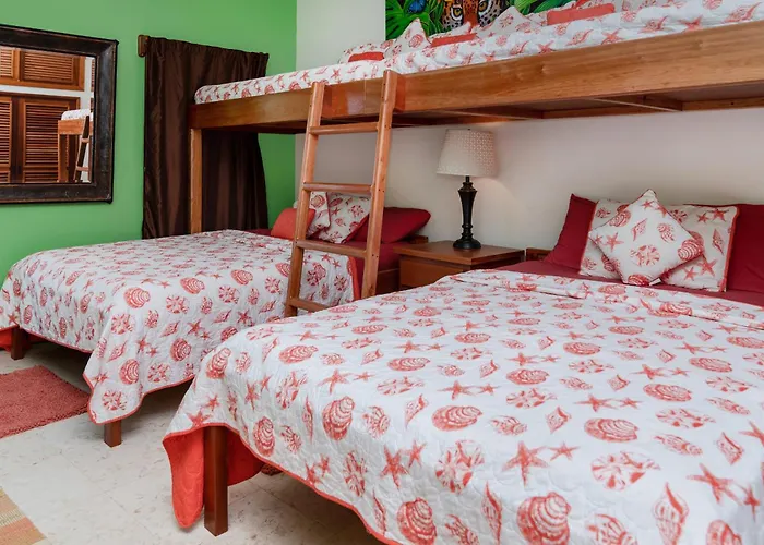 Residences At Barrier Reef 3b Oceanview 2 Bedroom By Floreo * San Pedro (Ambergris Caye)