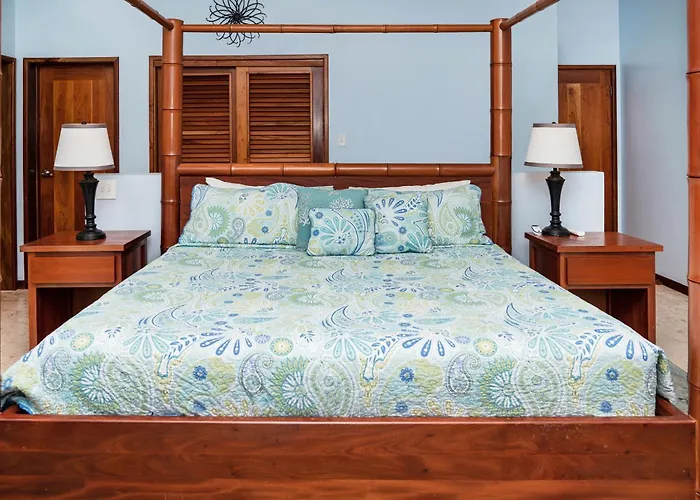 Residences At Barrier Reef 3b Oceanview 2 Bedroom By Floreo San Pedro (Ambergris Caye)