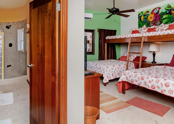 Holiday home Residences At Barrier Reef 3b Oceanview 2 Bedroom By Floreo *