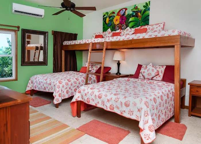 Holiday home Residences At Barrier Reef 3b Oceanview 2 Bedroom By Floreo San Pedro (Ambergris Caye)